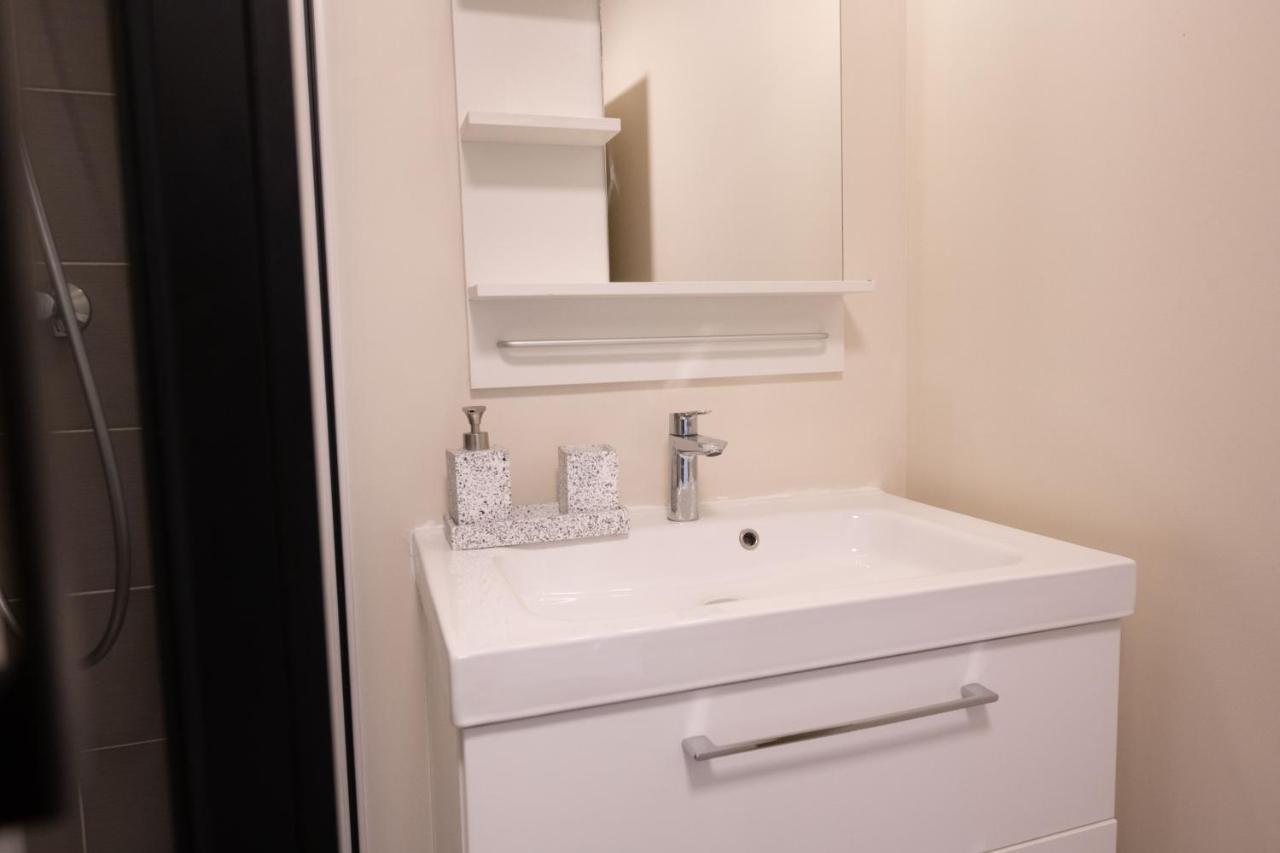 Appartamento Machouart Le Duplex -Parking Gratuit Equipee Commodites- Aubervilliers Esterno foto