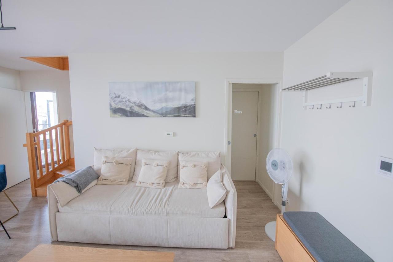 Appartamento Machouart Le Duplex -Parking Gratuit Equipee Commodites- Aubervilliers Esterno foto