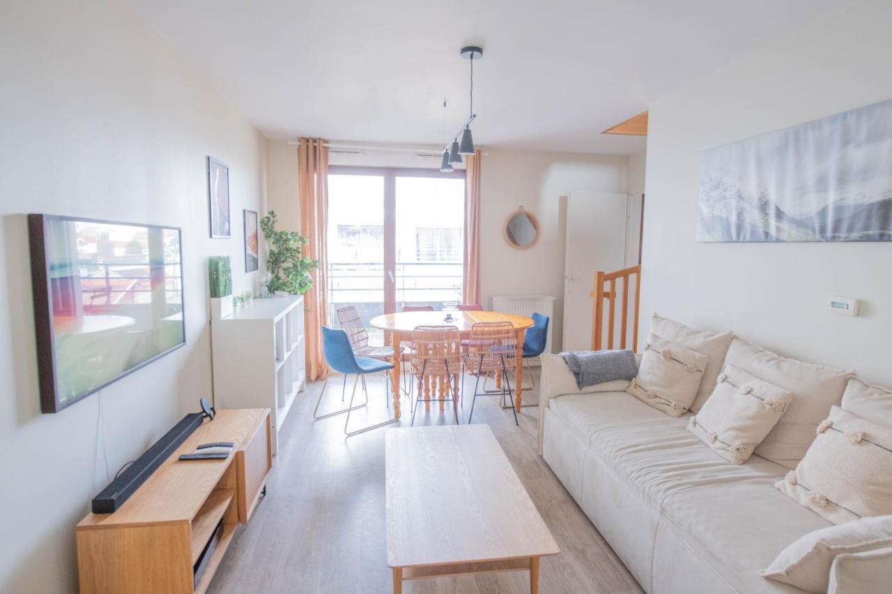 Appartamento Machouart Le Duplex -Parking Gratuit Equipee Commodites- Aubervilliers Esterno foto